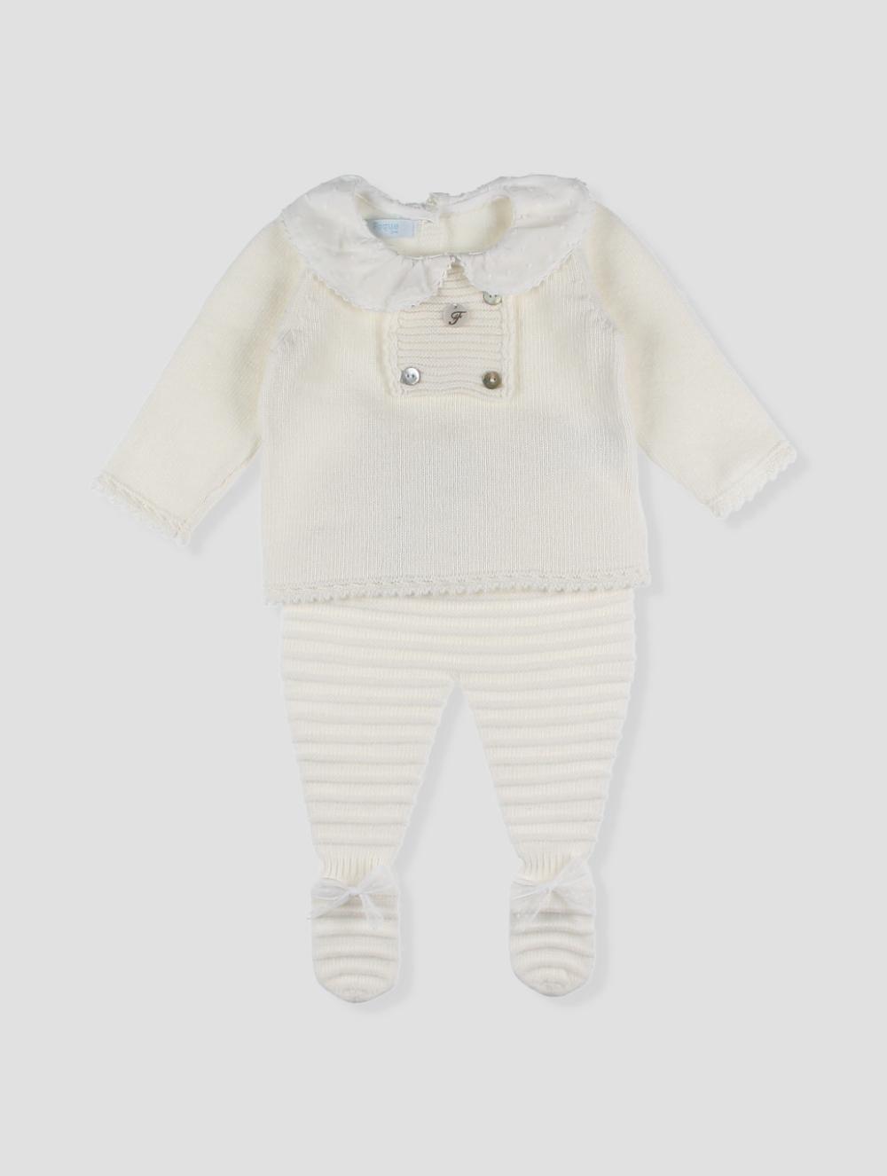 Conjunto tricot pérola para recém-nascida da marca Foque