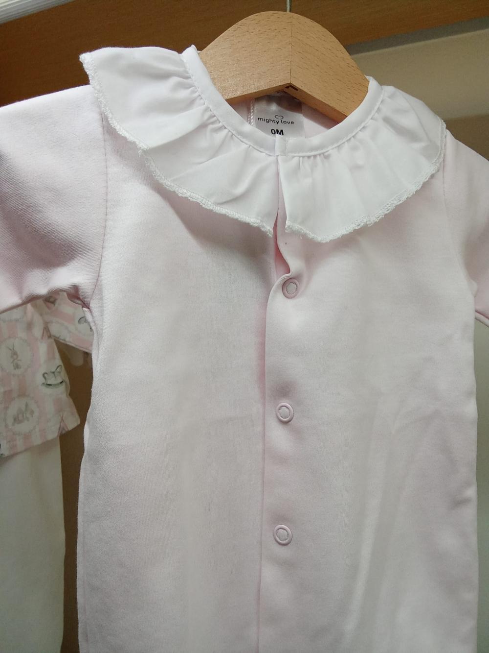 Babygrow rosa com Folho branco, Mighty Love