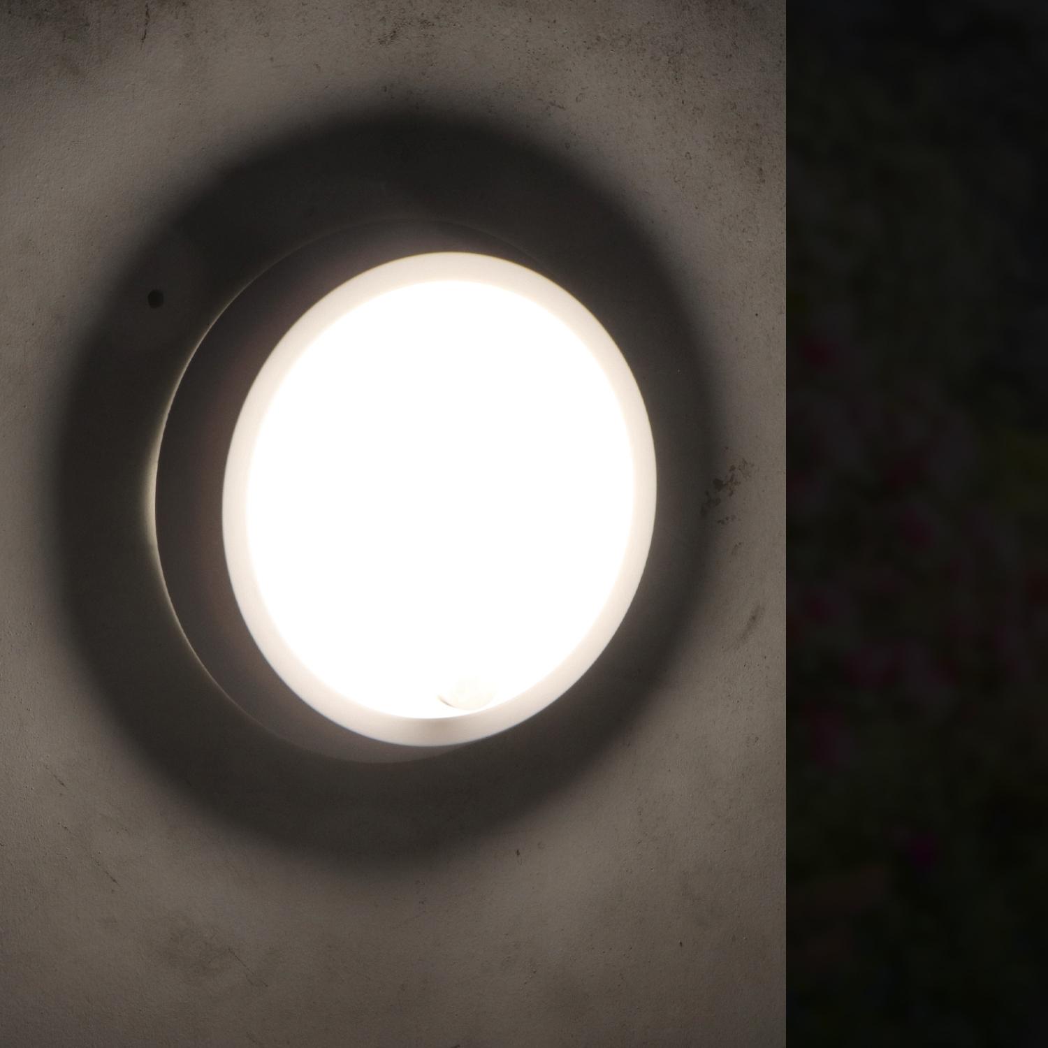 LED COM SENSOR SPHERA