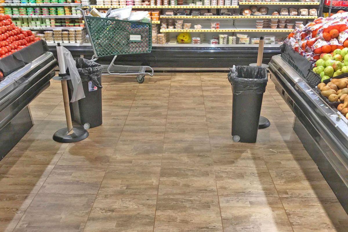 Pavimento Supermercado RB7TILE CITY